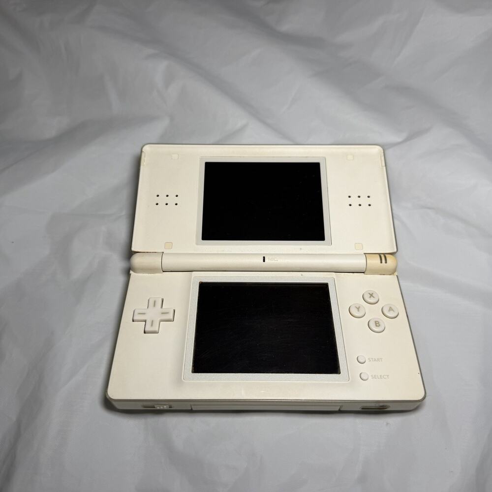Nintendo DS Lite Console White USG-001 Japanese w New Battery READ DESCRIPTION
